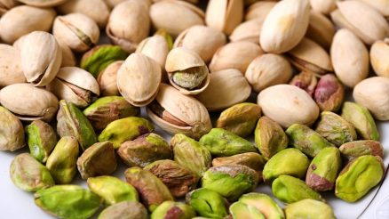 Health Benefits of Eating Pistachios